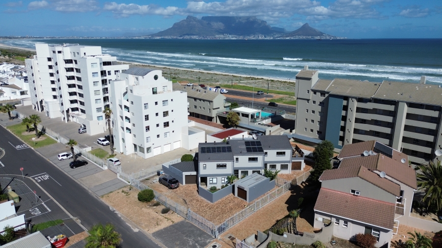 Commercial Property for Sale in Waves Edge Western Cape